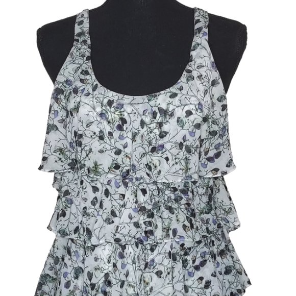 Shop 126 Raquel Alt Light Green Tiered Dress Size 40 / Small - Picture 3 of 11